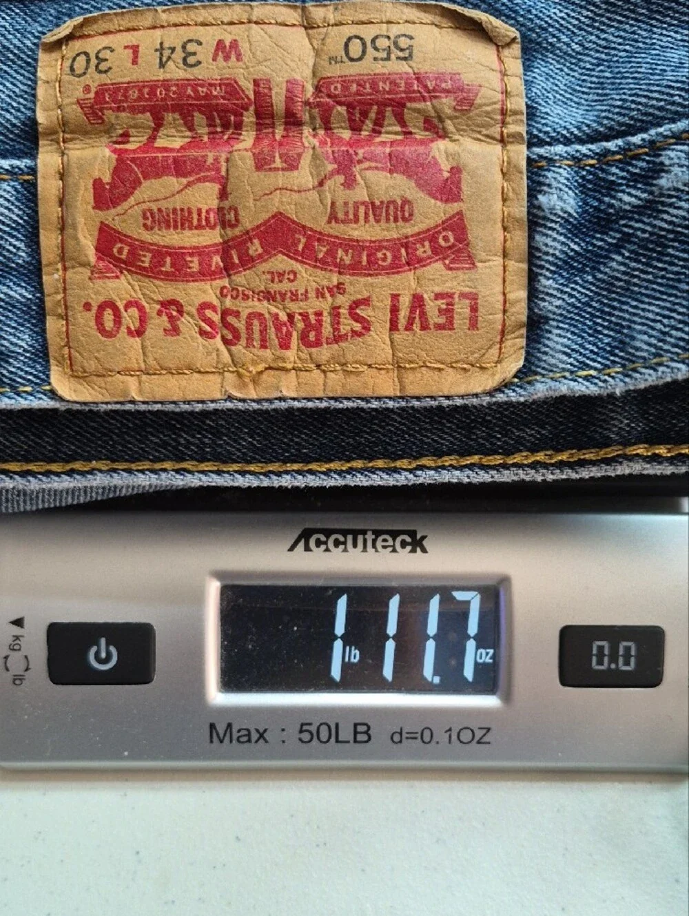 Levi's 550 Mens 34 Relaxed Authentically Distressed Wrecked Blue Jeans